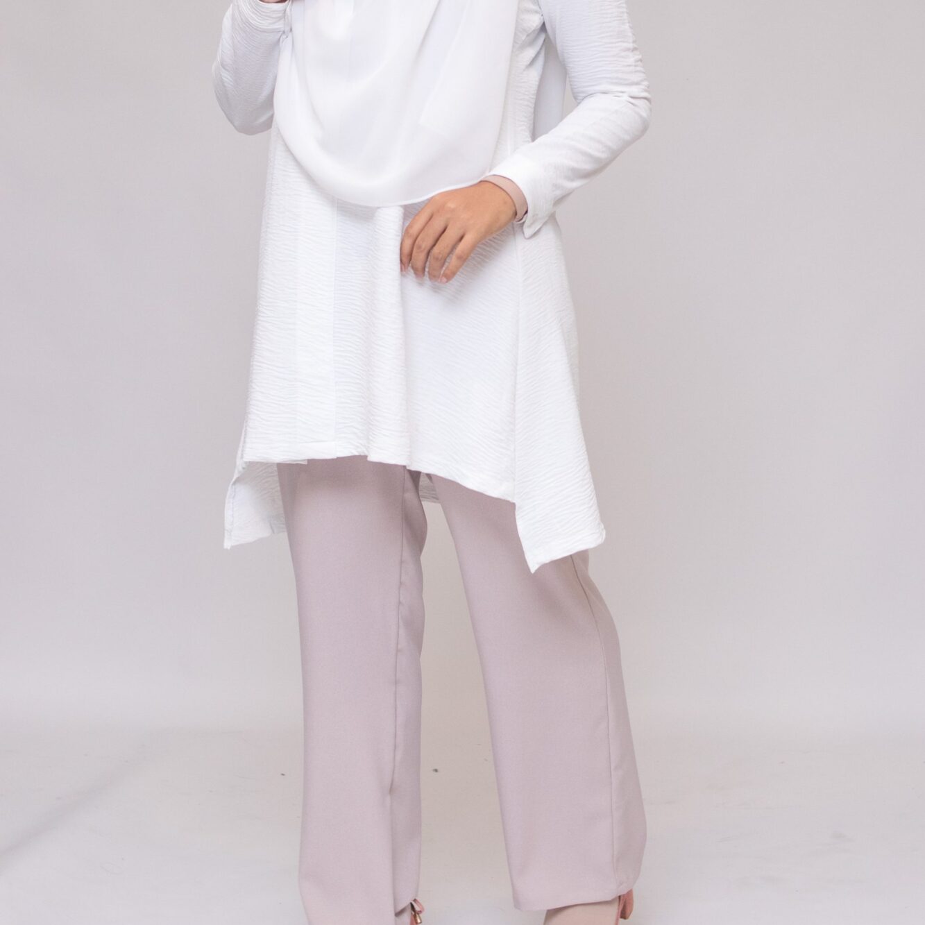 Signature Loose v3 (Light Grey)