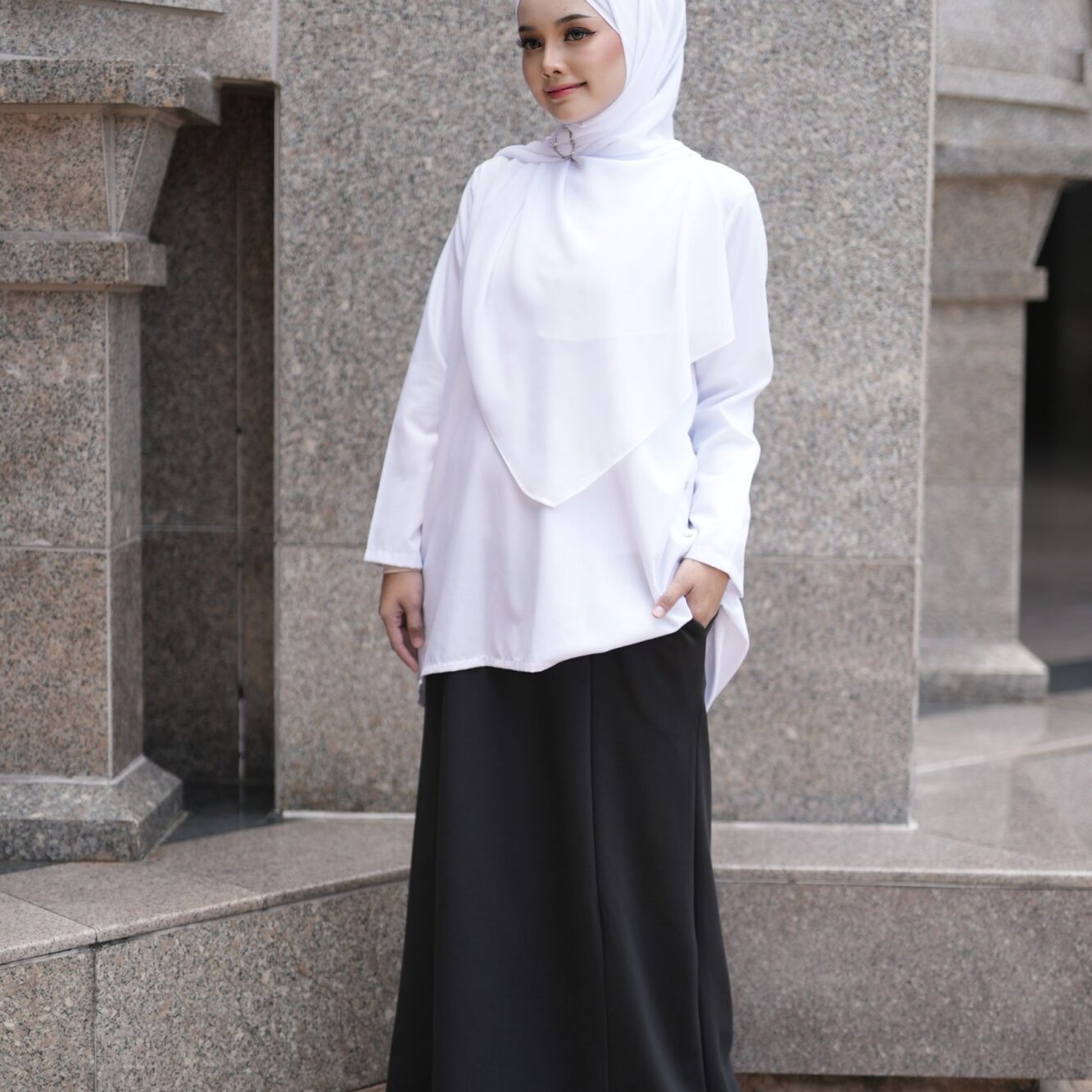 Roma Skirt (Black)