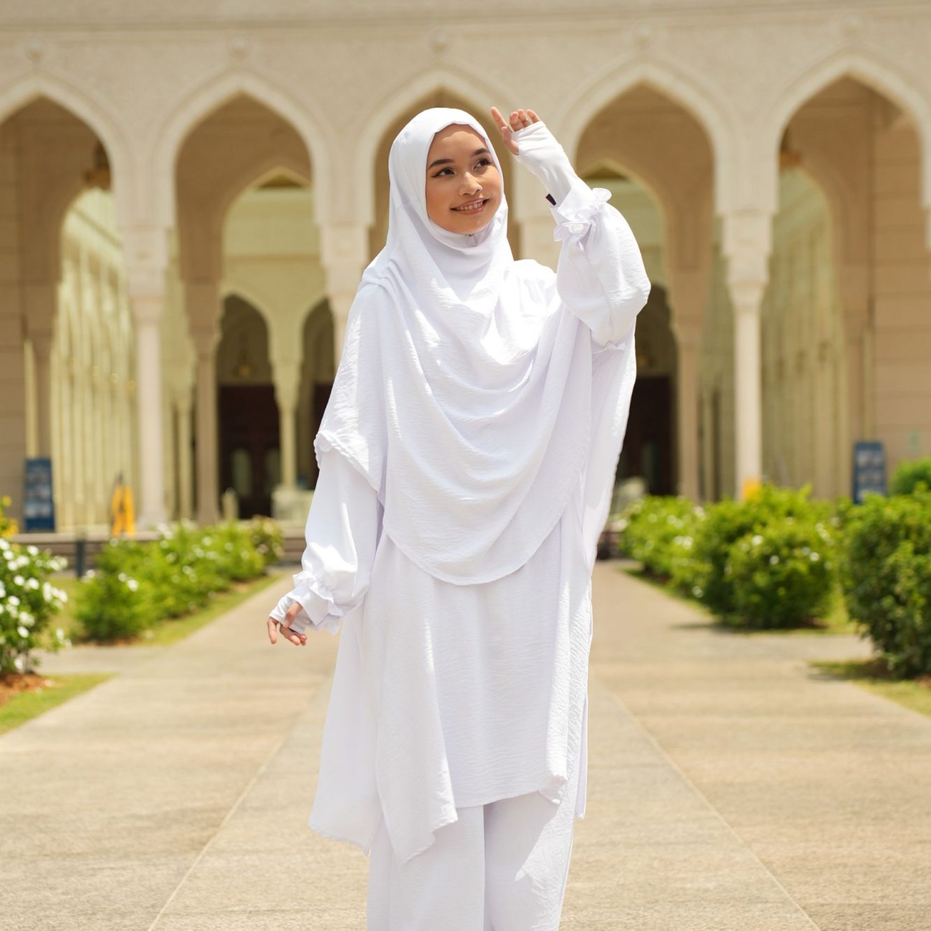 Mina Set ( White )