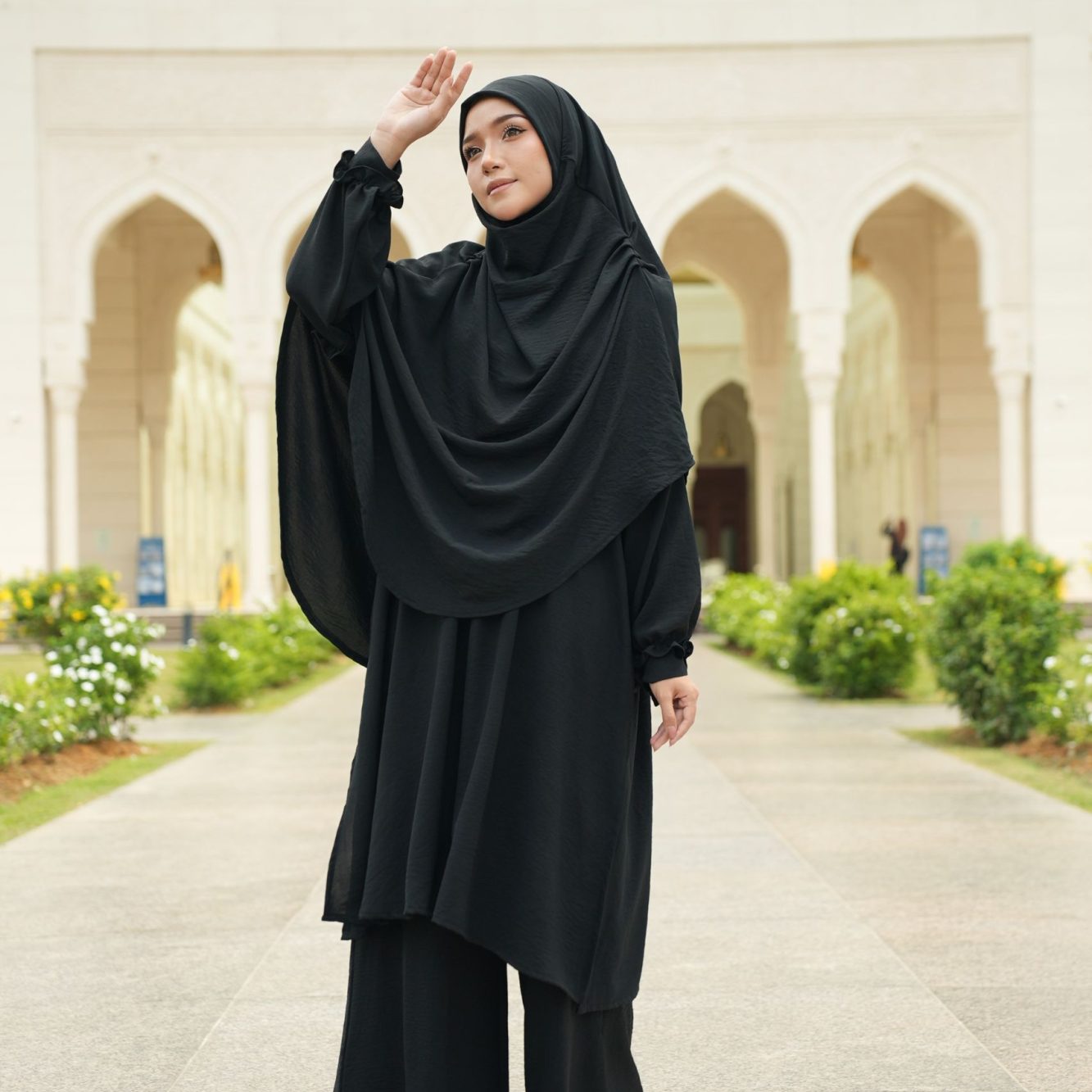 Mina Set ( Black )