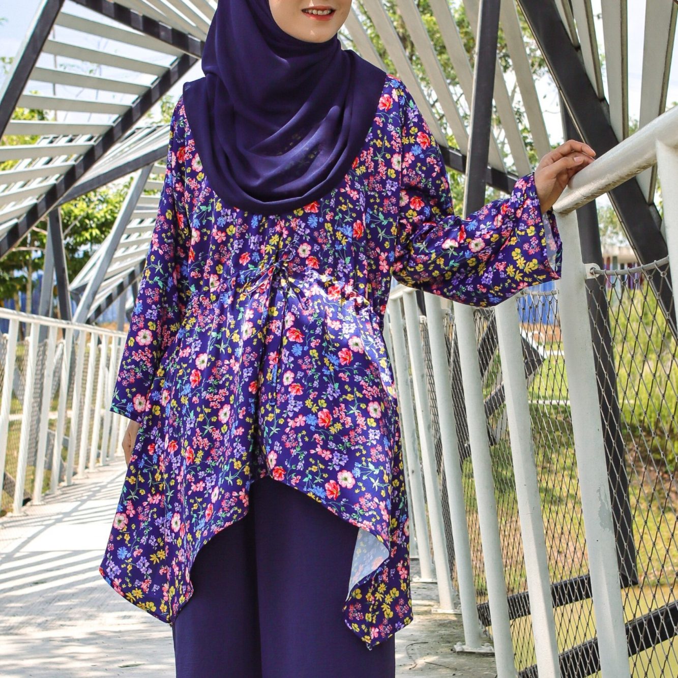 Manis Blouse Dinda  ( Biru )